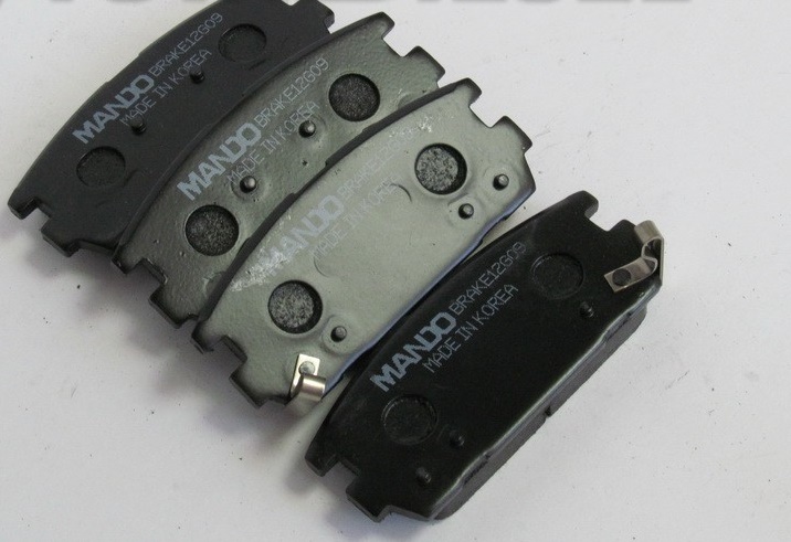 Колодки тормозные дисковые задние 58302-H1A00/MPH25 MANDO