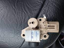 Регулятор напряжения генератора 0K2A218W63 MOBIS