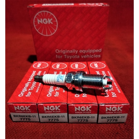 Свеча зажигания 90919-01198/BKR6EKB-11 3583/4198 NGK