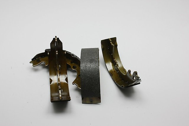 Колодки тормозные барабанные 58350-4EA00/SA-045 SANGSIN BRAKE