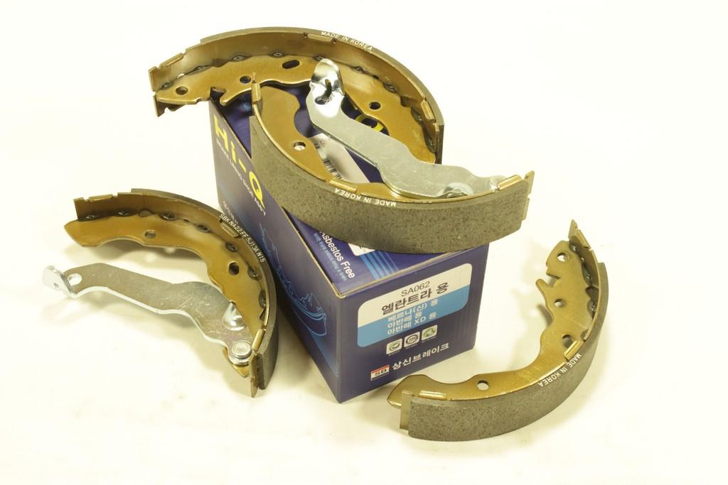 Колодки тормозные барабанные 58305-28A00/SA062 SANGSIN