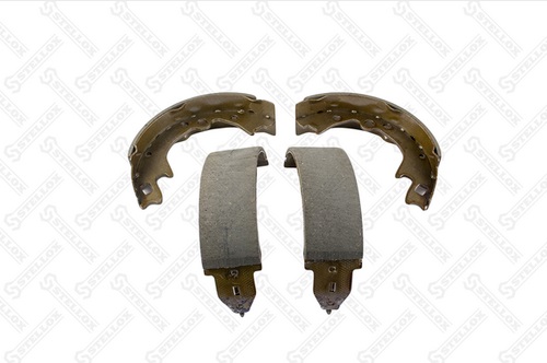 Колодки тормозные барабанные 58305-4FA01/000 465-SX STELLOX