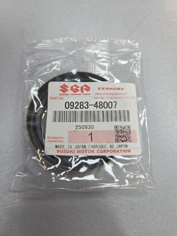 Сальник полуоси моста заднего 09283-48007 SUZUKI