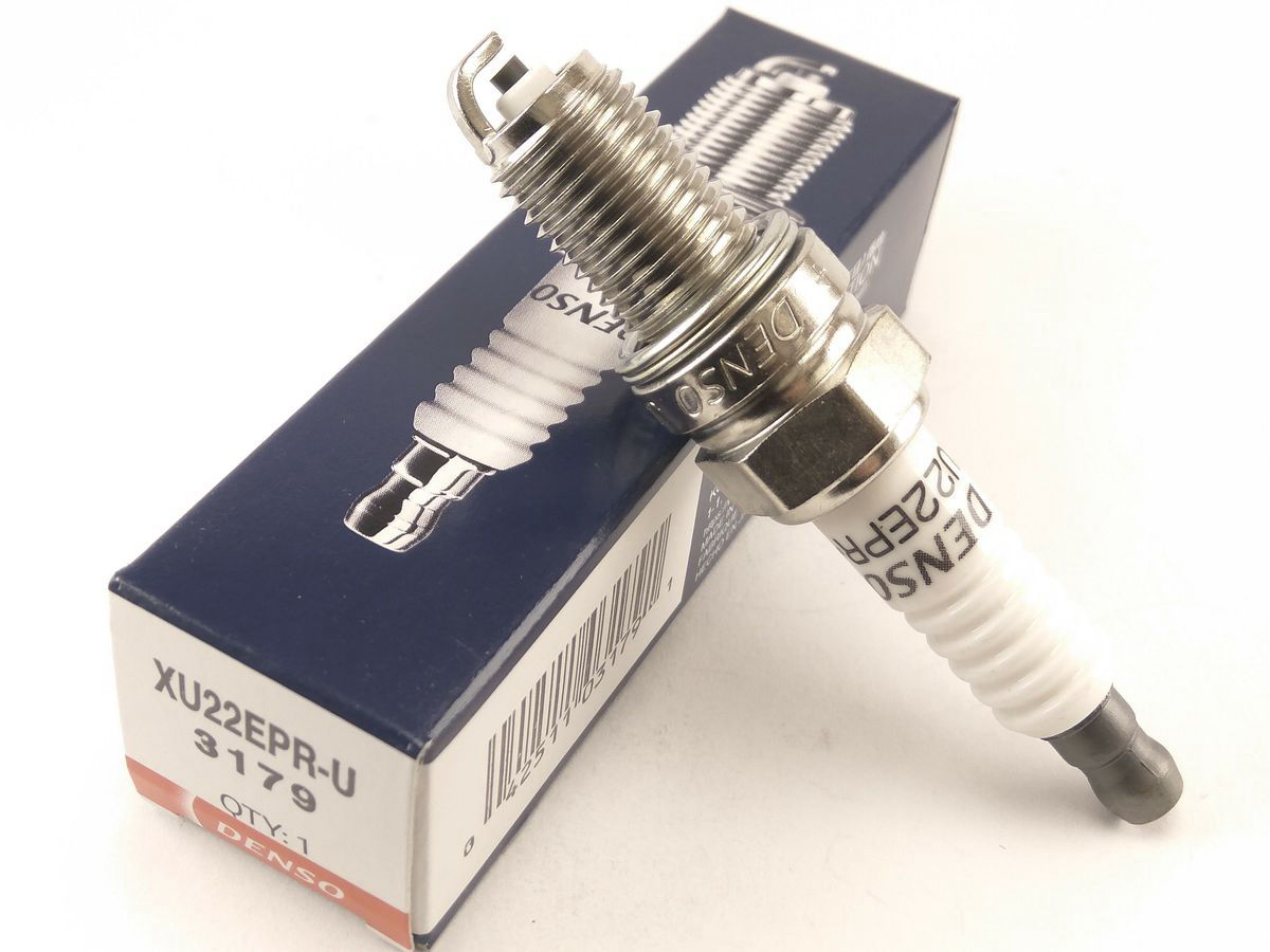 Свеча зажигания /XU22EPR-U